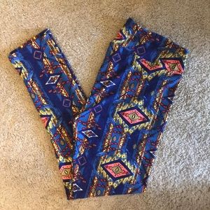 NWOT TC LulaRoe Patterned Leggings